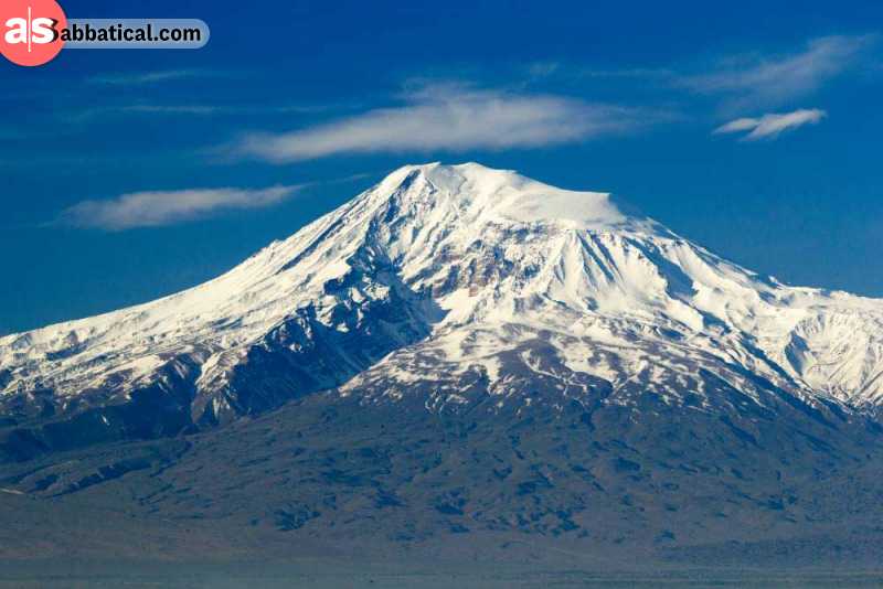Mount Aratat is an important place in Turkey's culture.