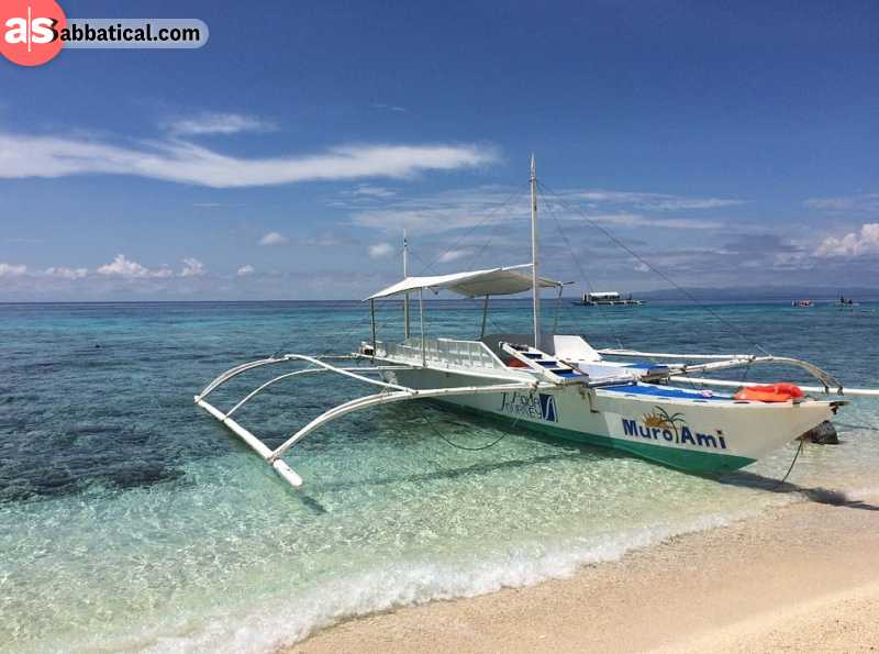 Get ready to explore beautiful Palawan ocean