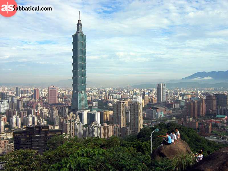 The height of the Taipei 101 is truly majestic for every eye.